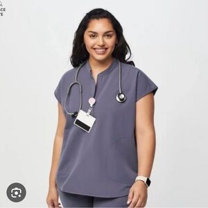 Figs Space Navy Rafaela Scrub top, size XS